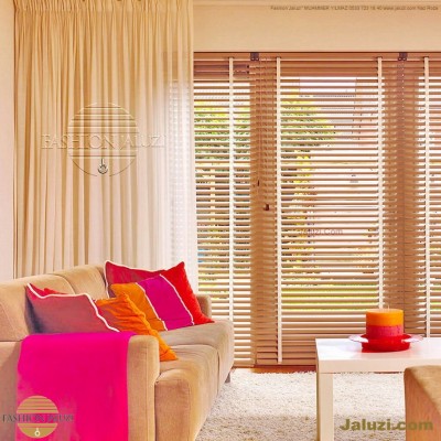 ahşap jaluzi perde fon perde panel perde klasik modern tarz kanat perde dekorasyonu wood blinds with valances drapery (22)