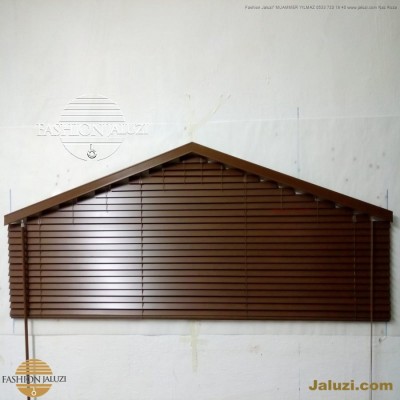 jaluzi perde eğimli meyilli üçgen yamuk şekilsiz alttan eğik formsuz üstten açılı açı shaped venetian blinds ahşap jaluzi perde (2)