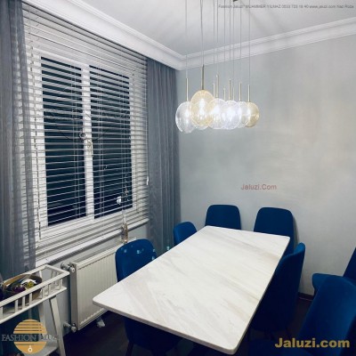 ahşap jaluzi perde fon perde panel perde klasik modern tarz kanat perde dekorasyonu wood blinds with valances drapery (11)