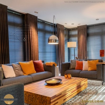 jaluzi ve fon perde kumaş perde ahşap jaluziler ve kanat fon drape eprdeler wood venetain blinds with drapery swag valance (1)