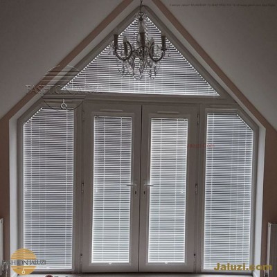 jaluzi perde eğimli meyilli üçgen yamuk şekilsiz alttan eğik formsuz üstten açılı açı shaped venetian blinds ahşap jaluzi perde (7)